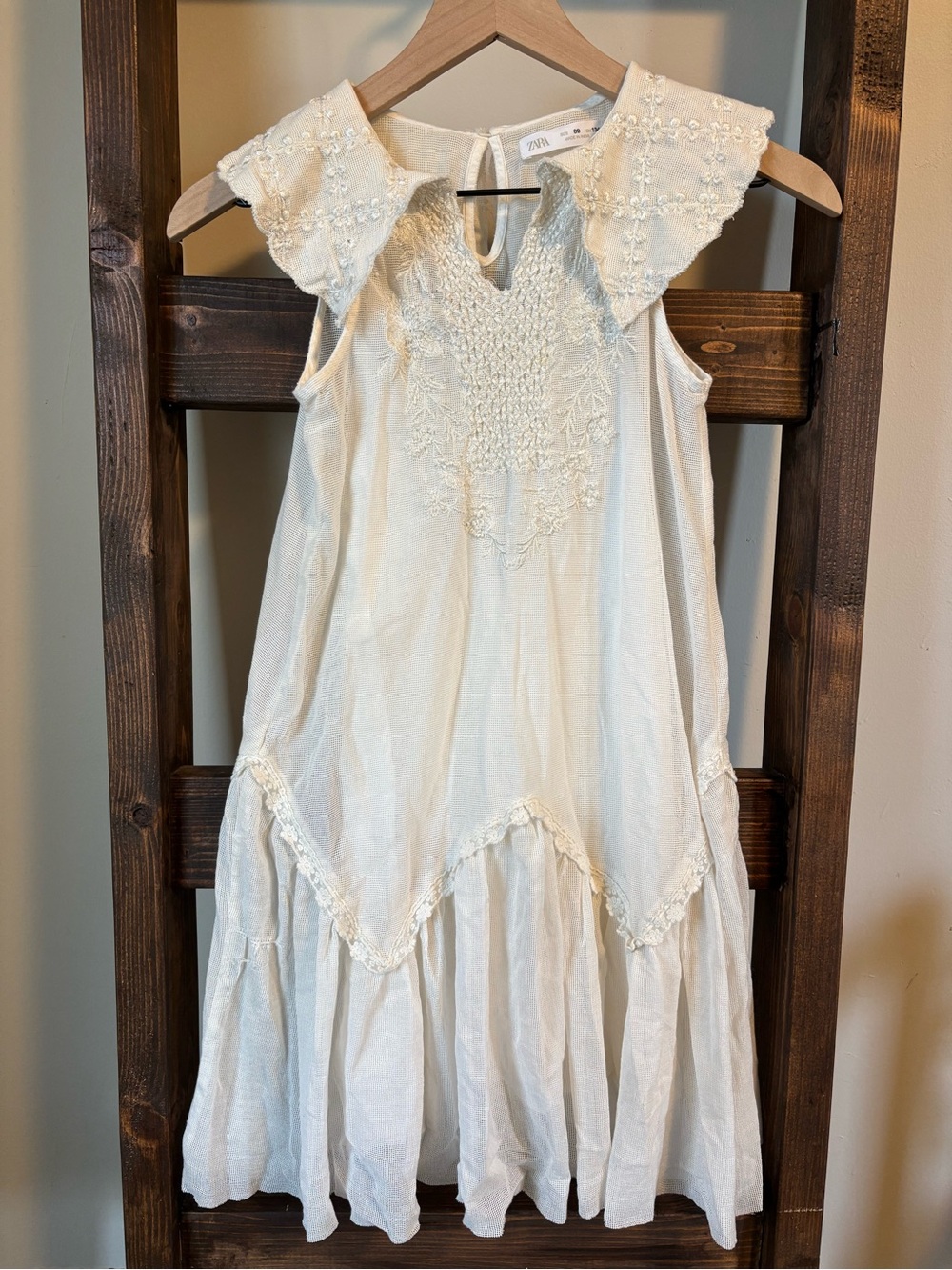 Zara Kids White Embroidered Ruffle Dress - 9